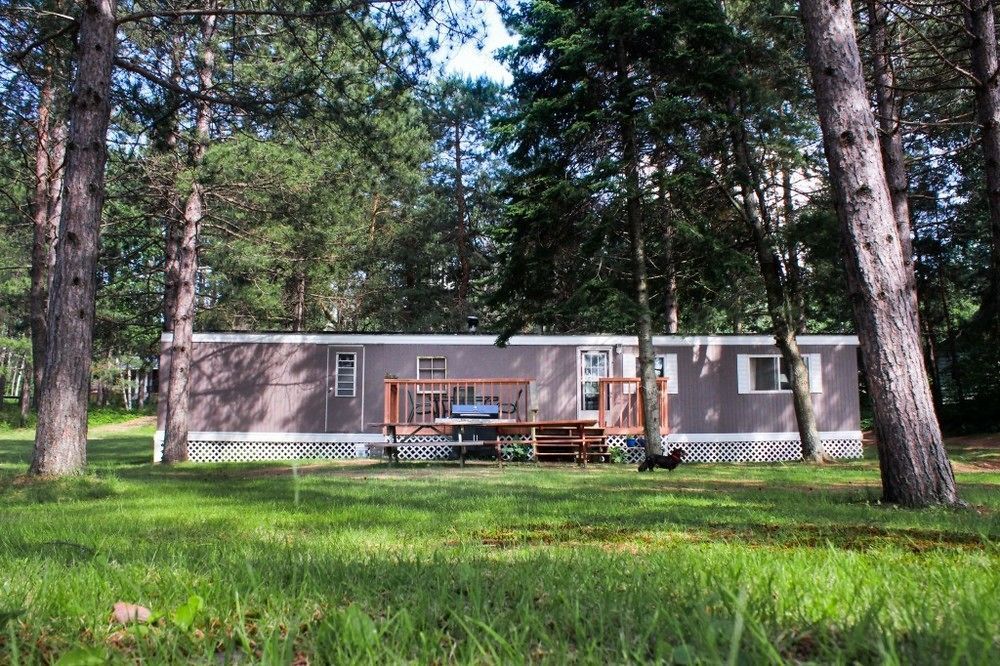 Algonquin'S Edge Resort Madawaska Экстерьер фото